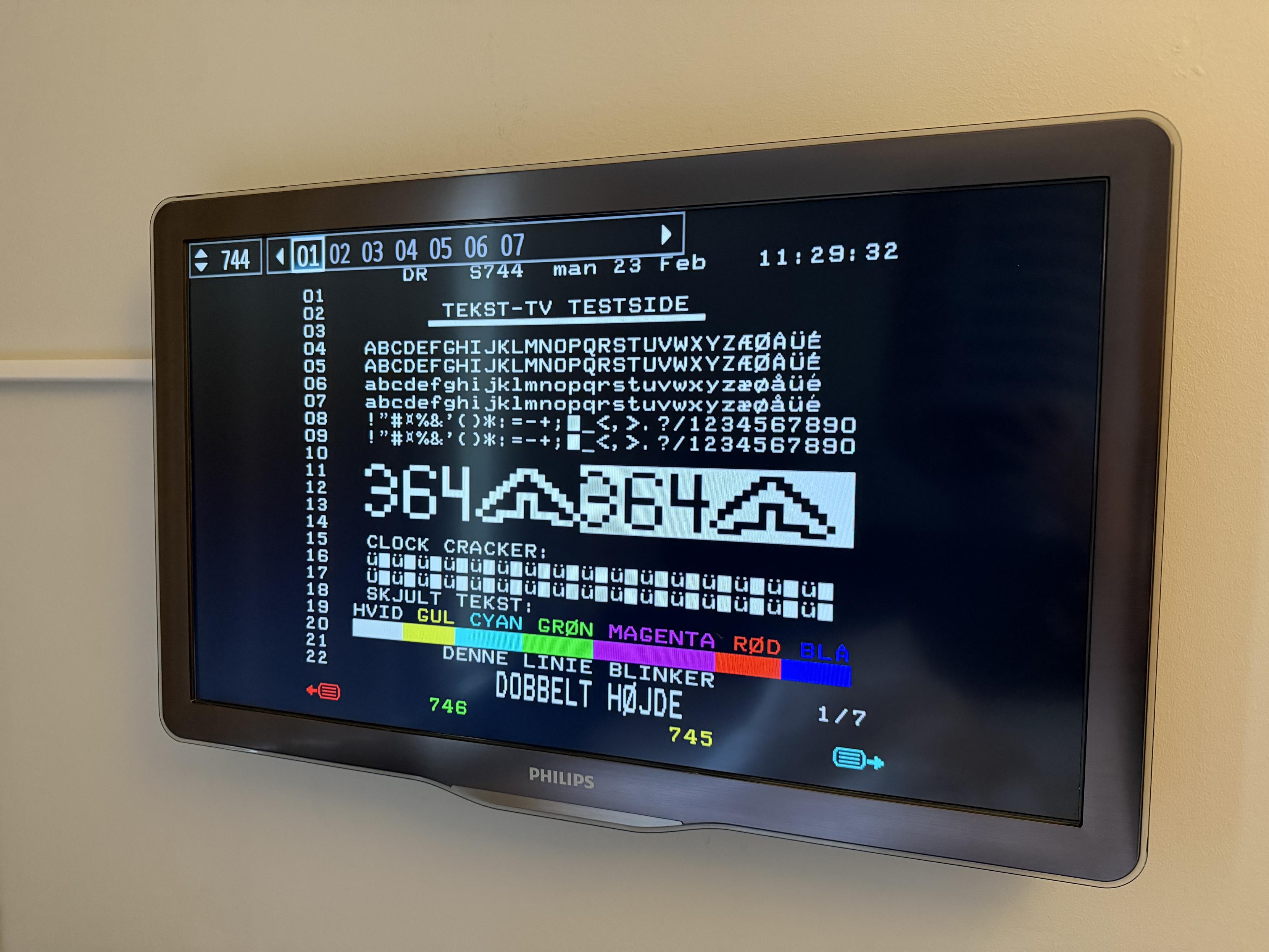 teletext page 744 on DR is a test page in Swedish that displays one of each character, a simple graphic, a “clock cracker” made out of two lines with alternating blocks and ü characters, samples of coloured text, and blinking and double-height text
